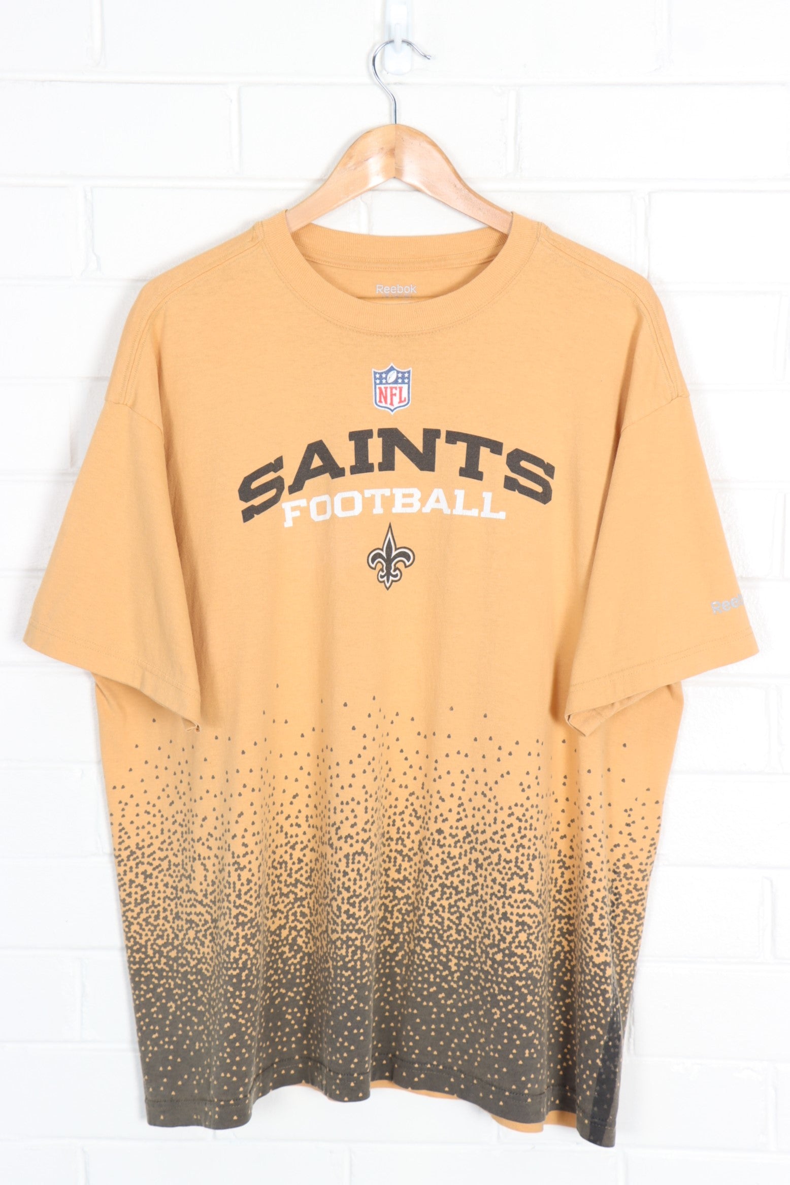 REEBOK NFL Saints Football All Over Football Spell Out Tee (XXL) - Vintage Sole Melbourne