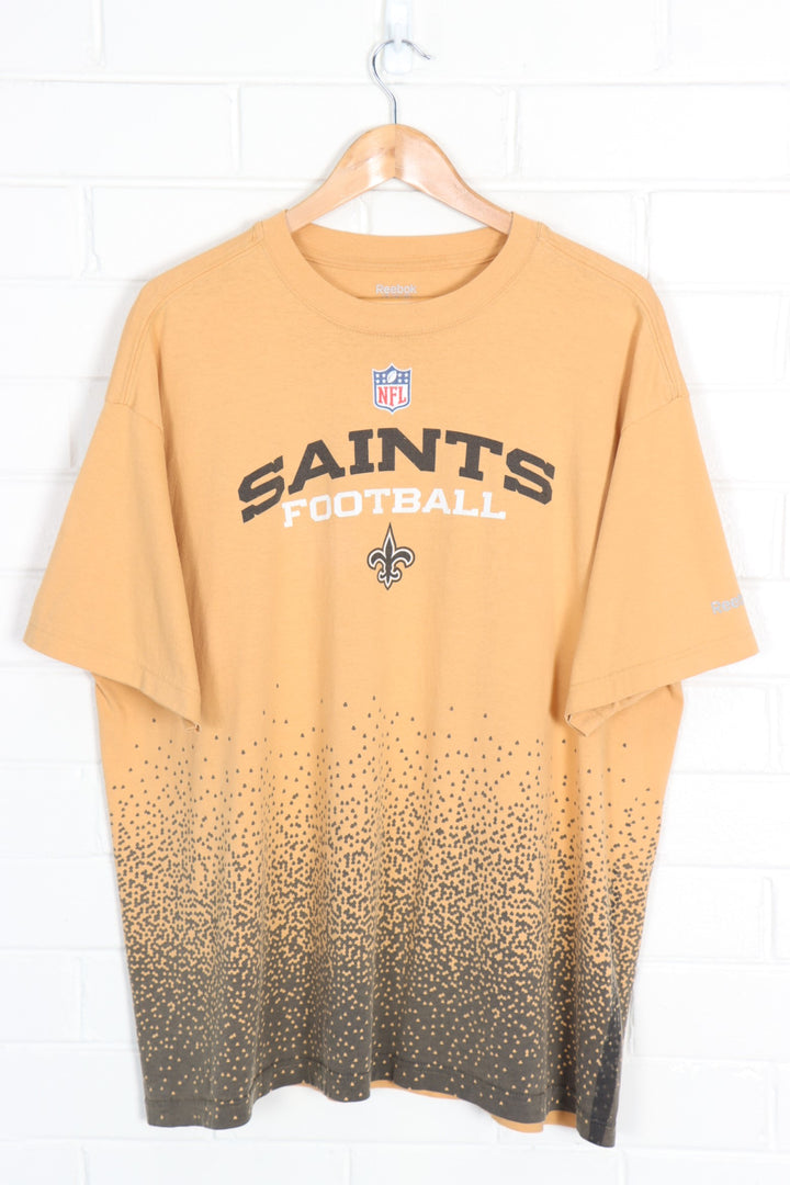 REEBOK NFL Saints Football All Over Football Spell Out Tee (XXL) - Vintage Sole Melbourne