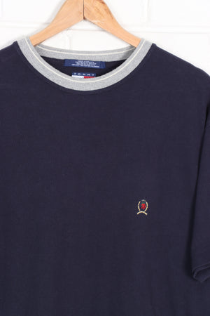 TOMMY HILFIGER Embroidered Crest Collar Detail Textured Tee (M)